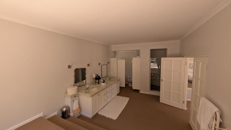 5 Bedroom Property for Sale in Scott Estate Western Cape